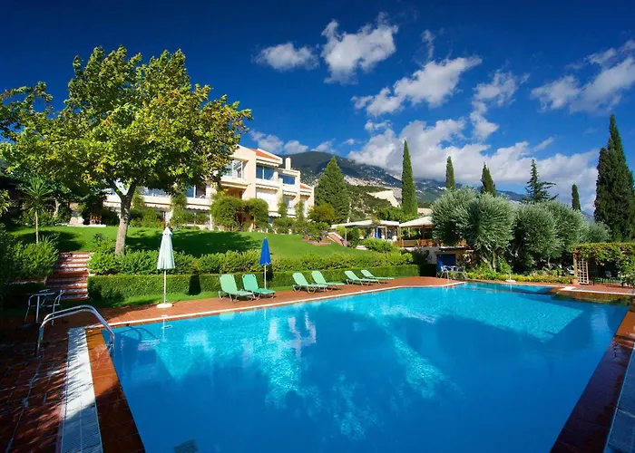 Felix Apartment Mousata