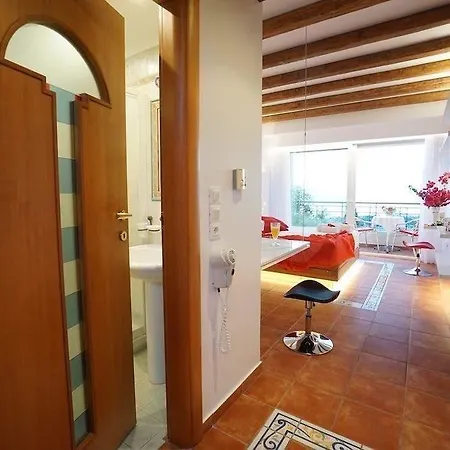 Felix Appartamento Mousata