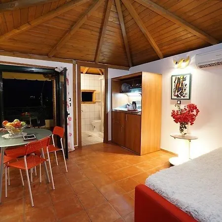 Felix Apartment *